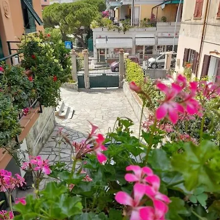 Appartement Casa Al Mare Con Parcheggio à Gênes Extérieur photo
